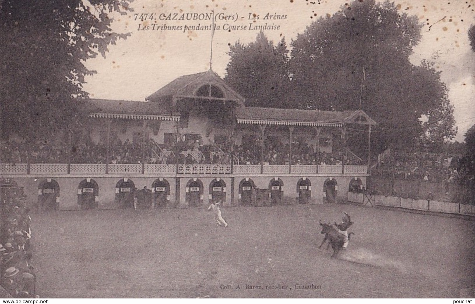 F13-32) CAZAUBON (GERS)  LES ARENES  -  LES TRIBUNES PENDANT LA COURSE LANDAISE - ( 2 SCANS ) - Other & Unclassified