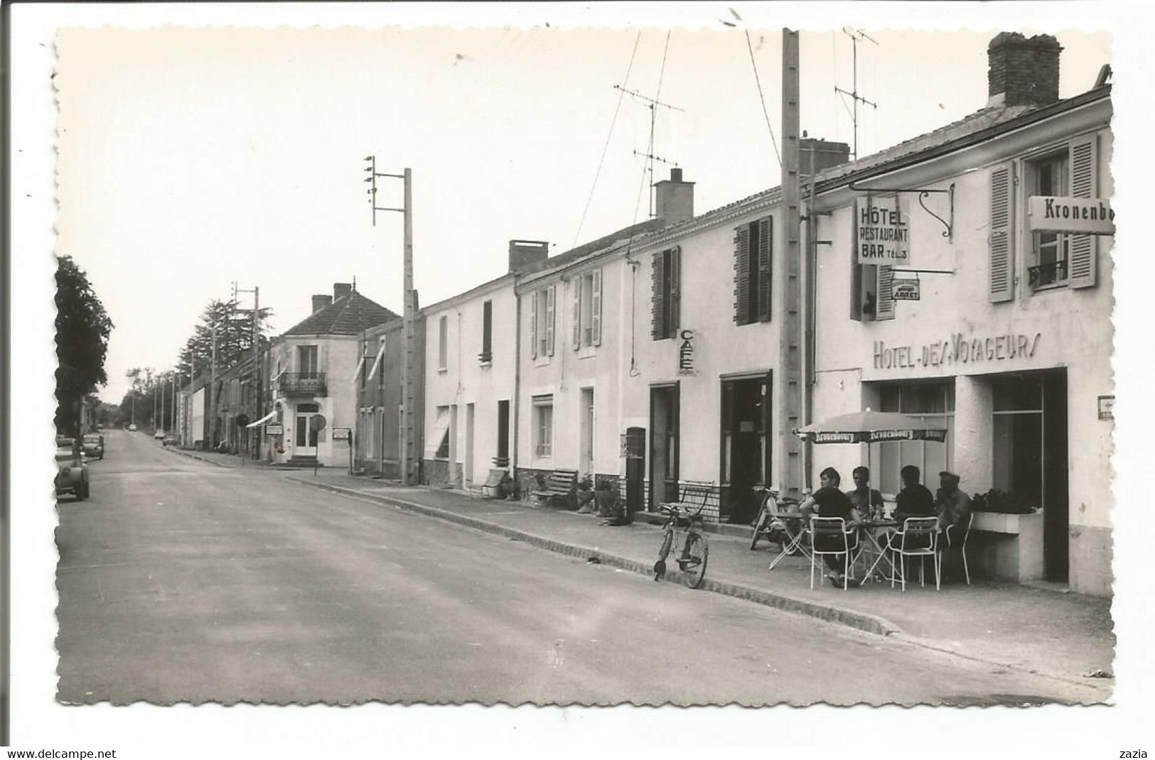 85.153 / ST FLORENT LES BOIS (Hôtel Des Voyageurs) - Saint Florent Des Bois