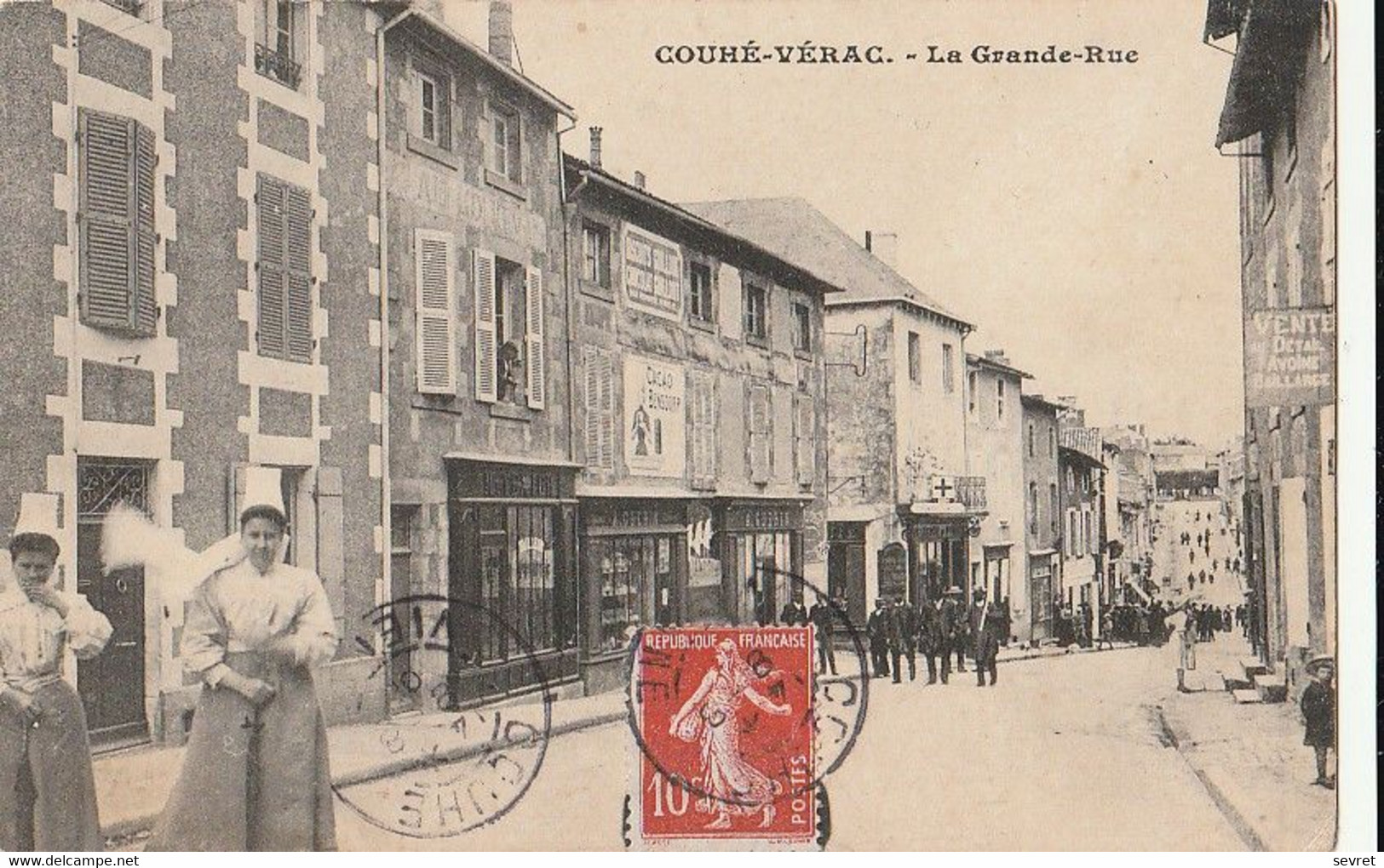 COUHE-VERAC. - La Grande - Rue - Couhe