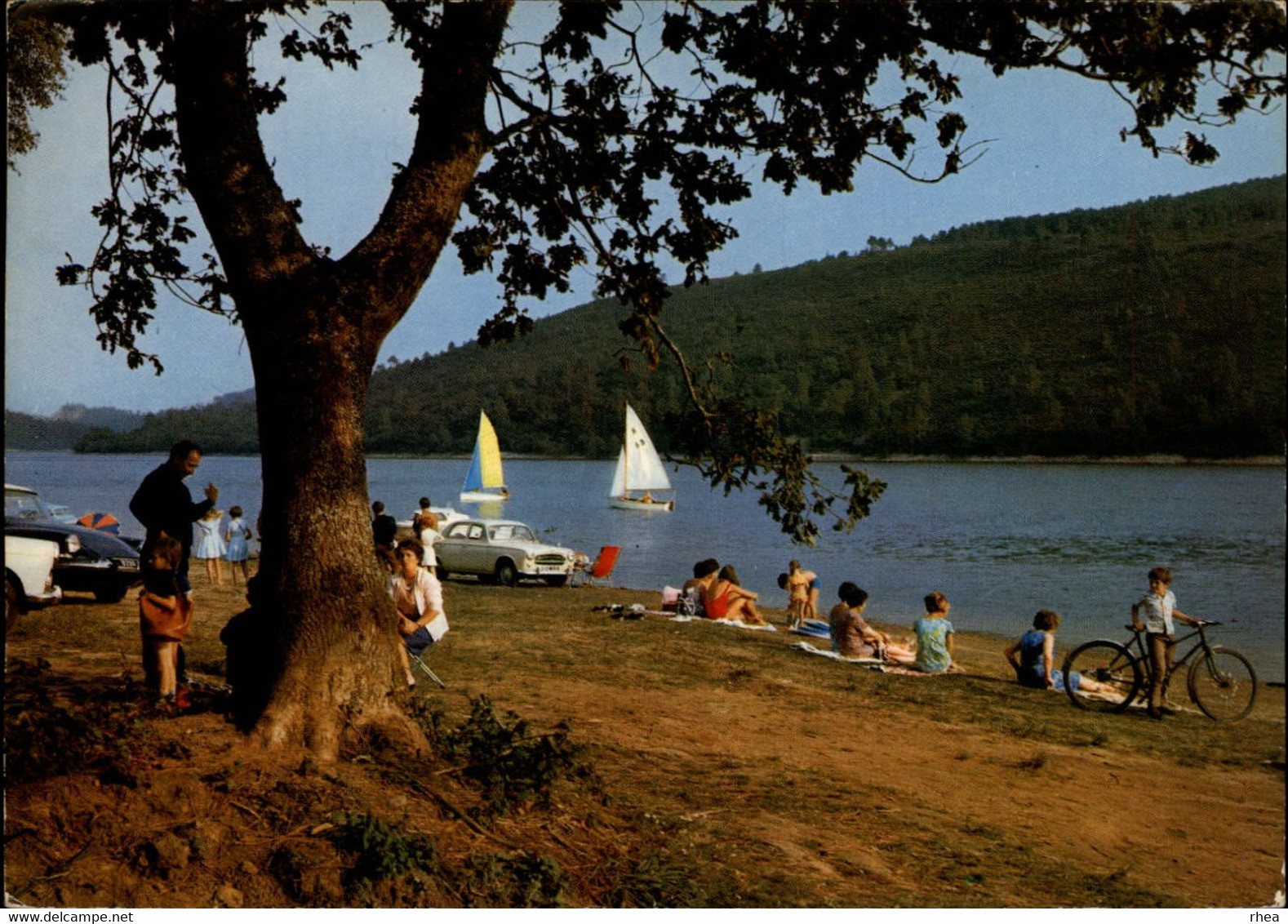 22 - CAUREL - Lac De Guerlédan - Renault Dauphine - Caurel