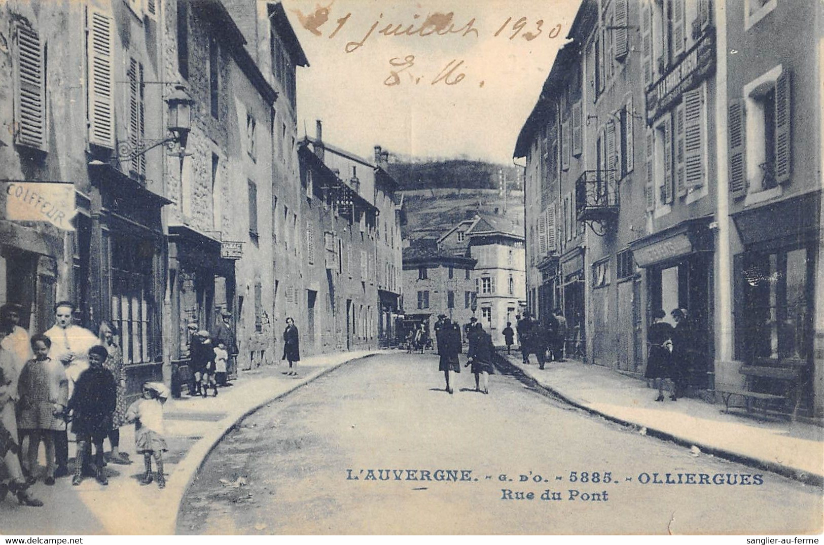 CPA 63 OLLIERGUES RUE DU PONT - Olliergues