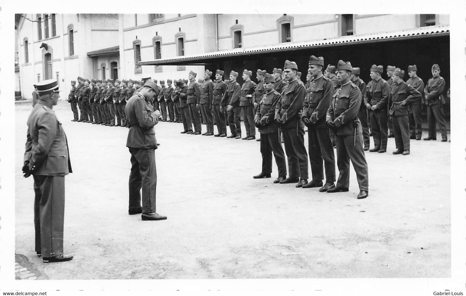 Carte-Photo Militaria  - Schweiz Armee - Armée Suisse - Officiers - Soldaten - Inspection - Appel - Sonstige & Ohne Zuordnung