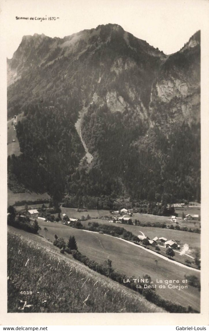 La Tine La Gare Et La Dent De Corjon Rossinière - Rossinière