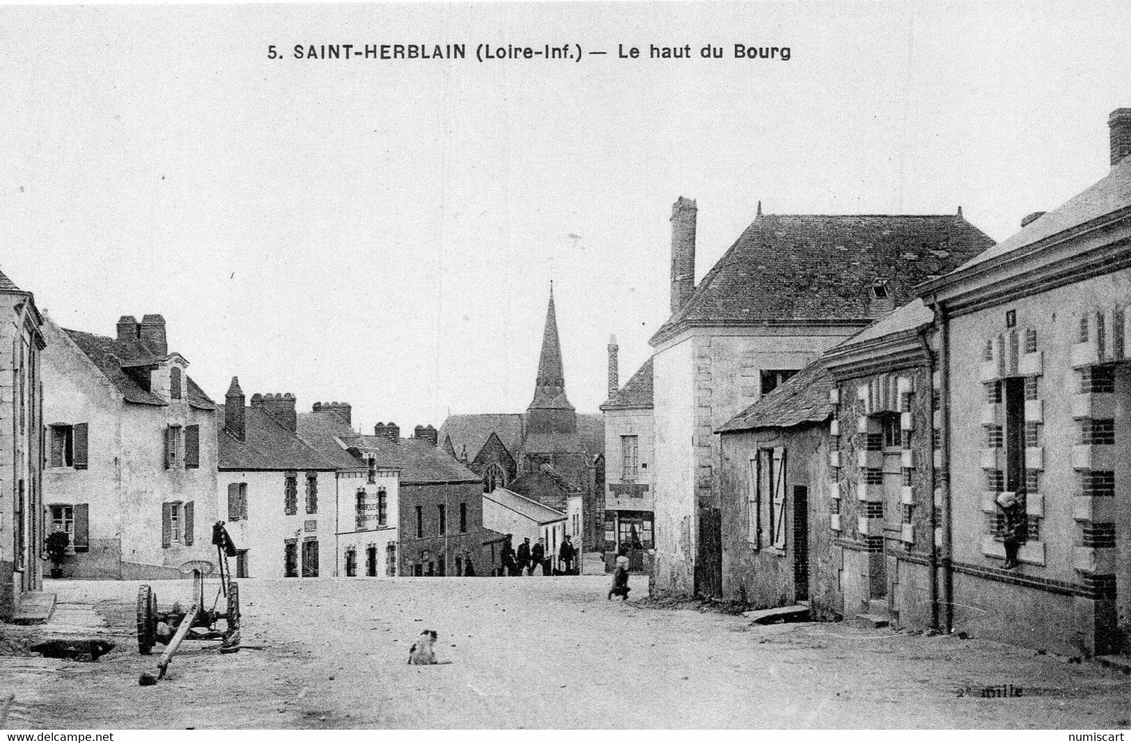 Saint-Herblain Animée Le Haut Du Bourg L'Eglise Matériel Agricole - Saint Herblain