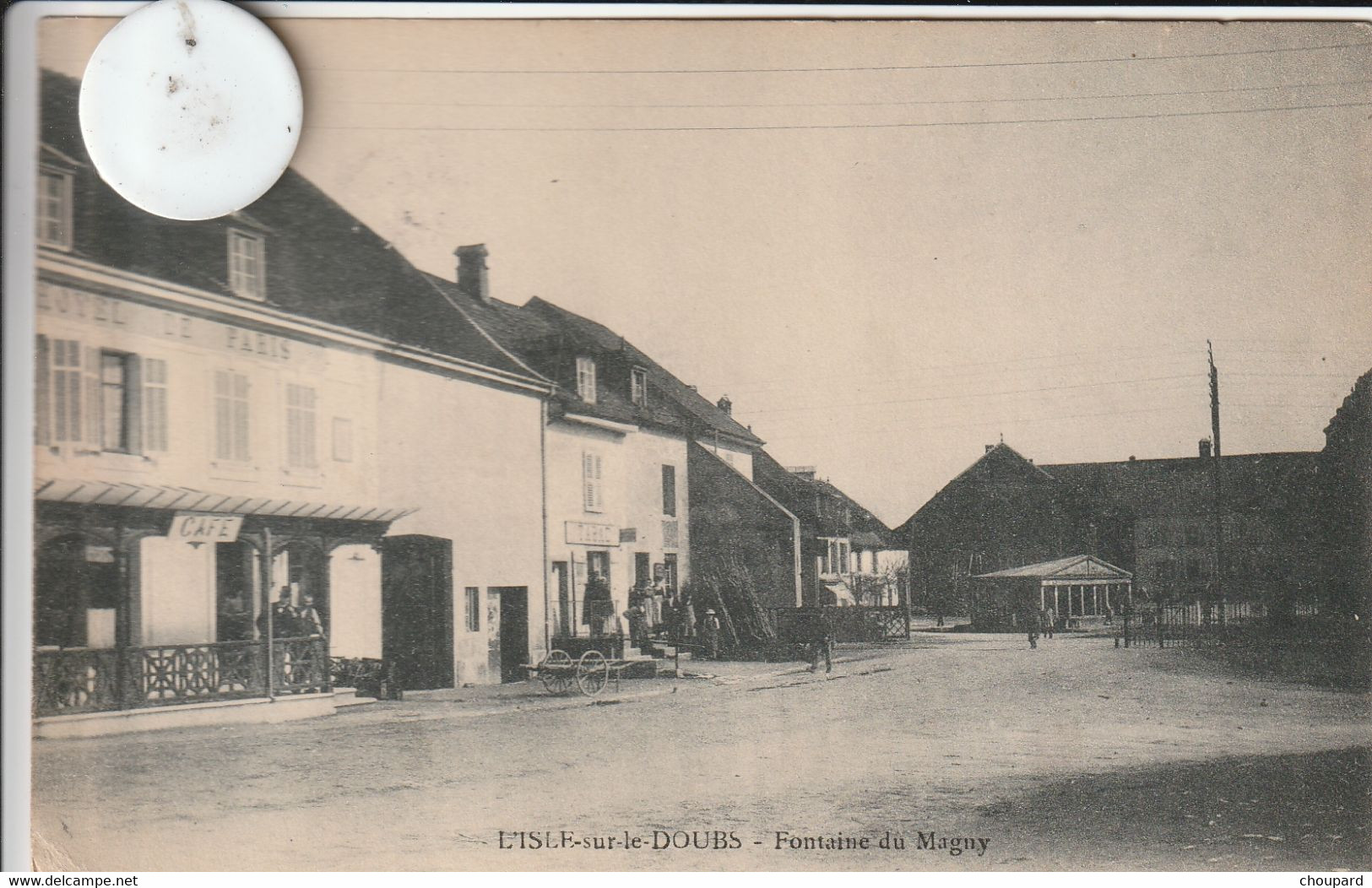 25 -Très Belle Carte Postale Ancienne De  L'ISLE SUR LE DOUBS  Fontaine Du Magny - Isle Sur Le Doubs