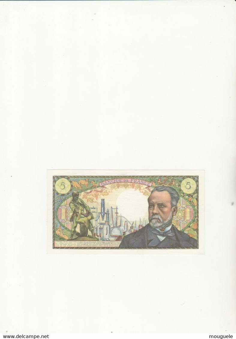 Splendide Billet 5 Francs Pasteur Neuf Avec épinglages Date 7-12-1967 - 5 F 1966-1970 ''Pasteur''