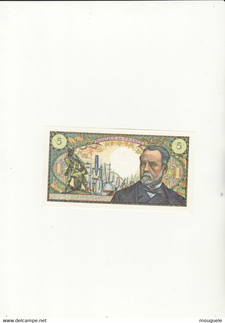 Splendide Billet De 5 Francs Pasteur Neuf Avec épinglages Date Du 8-1-1970. Cote 180 Euros - 5 F 1966-1970 ''Pasteur''