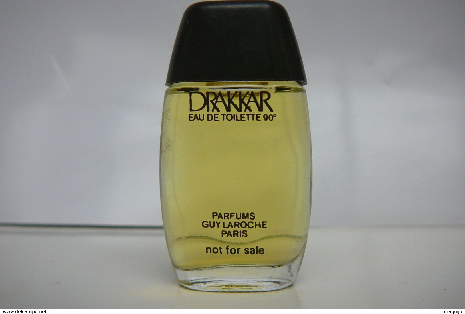 GUY LAROCHE " DRAKKAR" MINI EDT AVEC MENTION DE GRATUITE SUR LA MINI LIRE ET VOIR!! - Miniaturen Herrendüfte (ohne Verpackung)