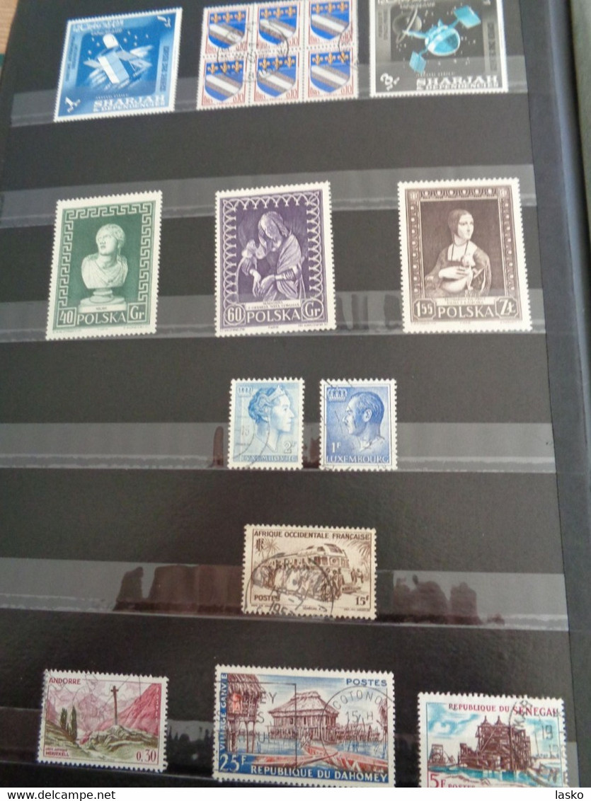 ALBUM TIMBRES FRANCE - VATICAN - PALESTINE - PAYS BAS - ALLEMAGNE - MONACO - TUNISIE - ALGERIE - oblitérés ou non