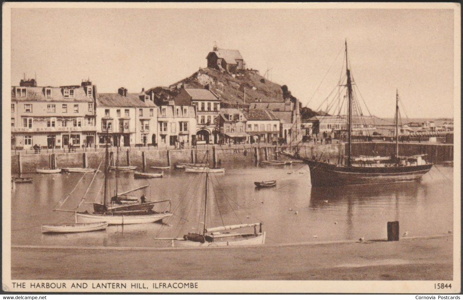 The Harbour And Lantern Hill, Ilfracombe, Devon, C.1930 - Salmon Postcard - Ilfracombe