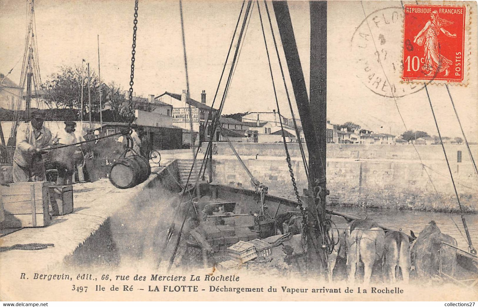 17-ILE-DE-RE- LA FLOTTE- DECHARGEMENT DU VAPEUR ARRIVANT DE LA ROCHELLE - Ile De Ré