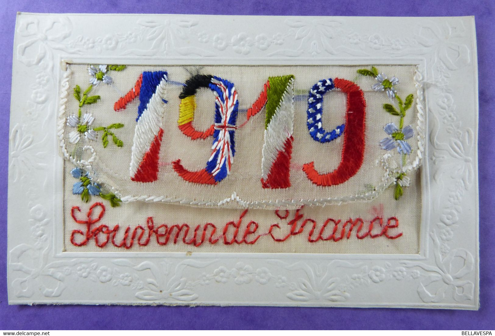 Carte Brodée 1919 Souvenir  France Honour Our Allies 1914-1918 Drapeau Allied Troups Dentelle Lace - Borduurwerk