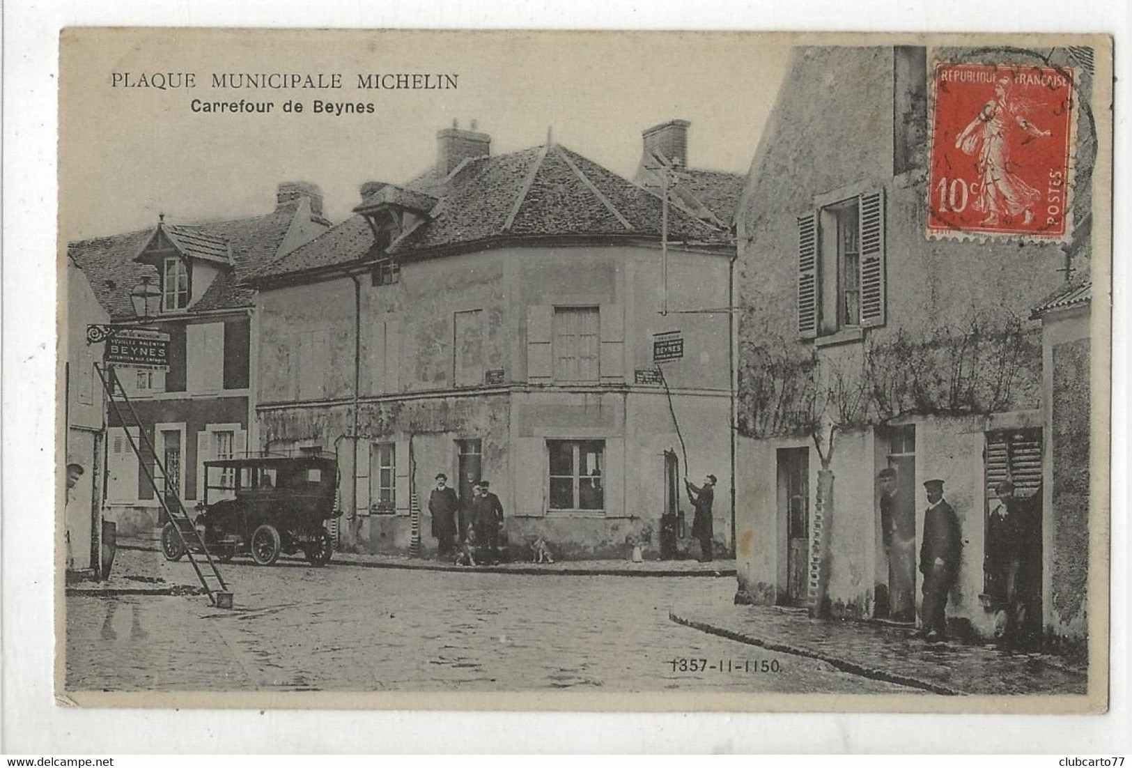 Beynes (78) : MP D'une Voiture Sur Le Carrefour Installation Des Plaques De Pub Michelin En 1914 (animé) PF - Beynes