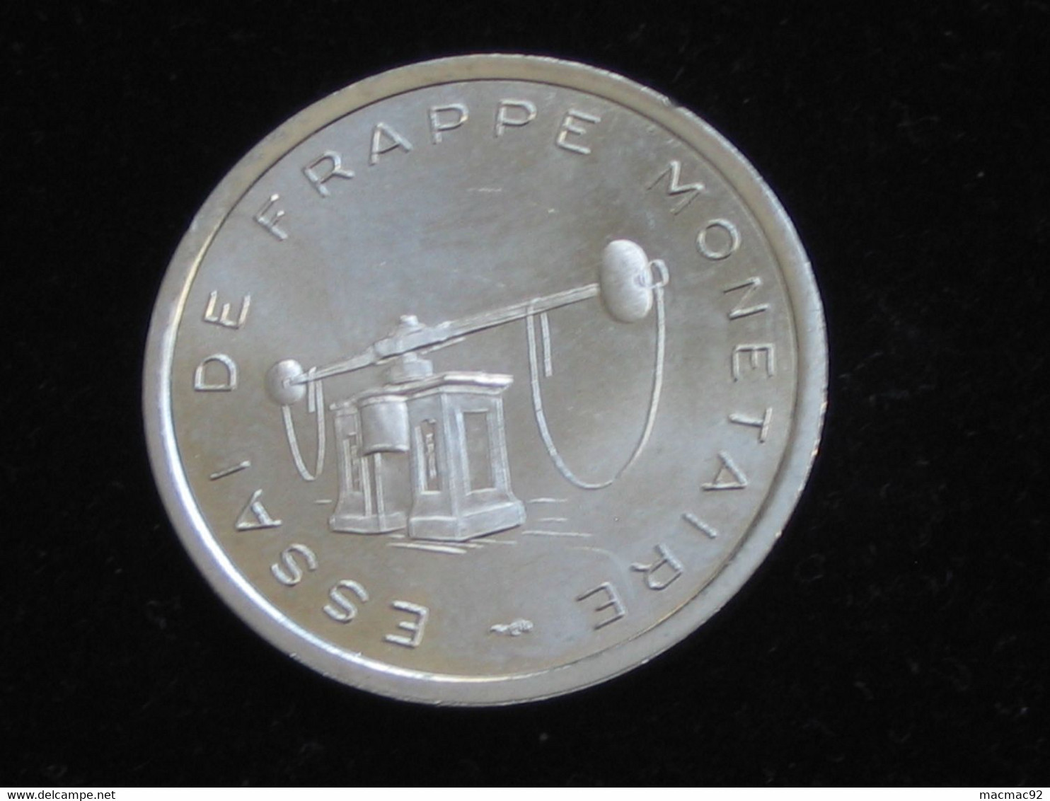 Rare Essai De Frappe Monétaire - Monnaie De Paris - Etablissement De Pessac -26 Mm - 7.23 G  **** EN ACHAT IMMEDIAT **** - Essais, Piéforts, épreuves & Flans Brunis