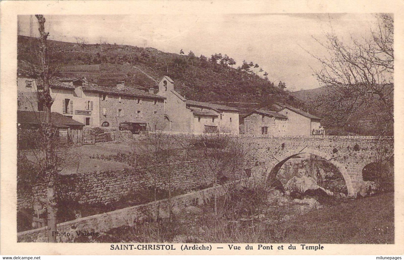 07 Ardèche Le Pont Et Le Temple Protestant De Saint-Christol - Other & Unclassified