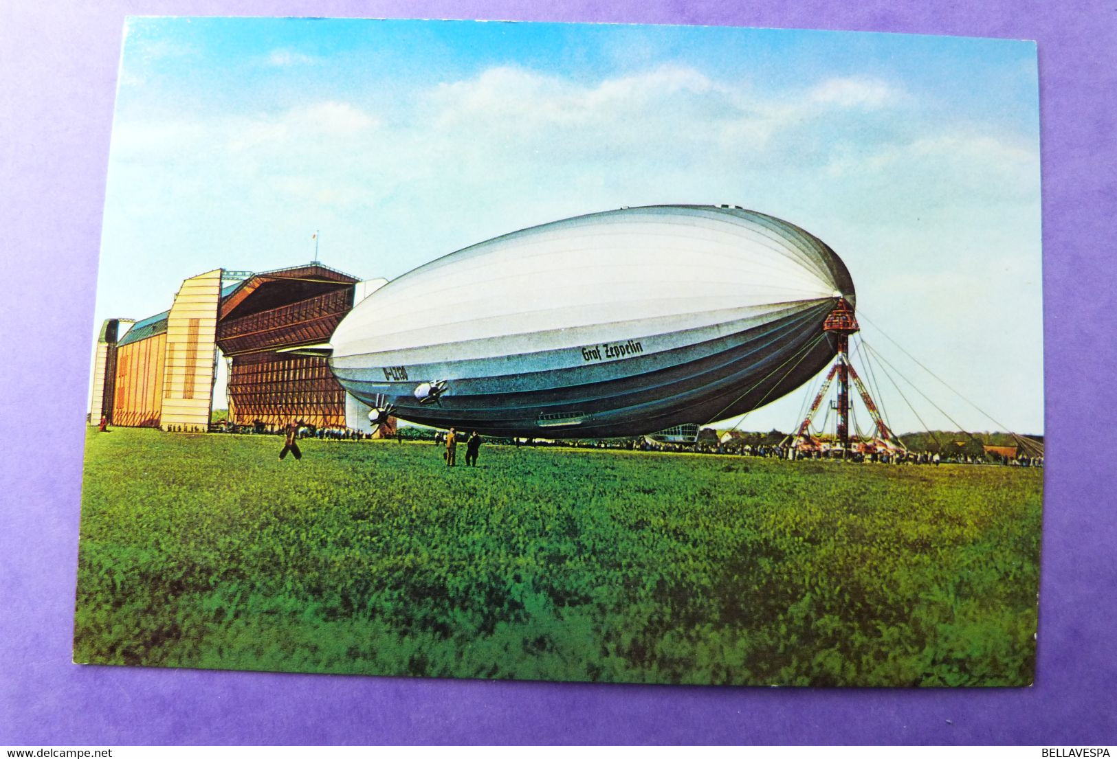 Zeppelin Friedrichshafen Luftschiff  Hindenburg Lot x 17 cpsm & 10 x thema stamps