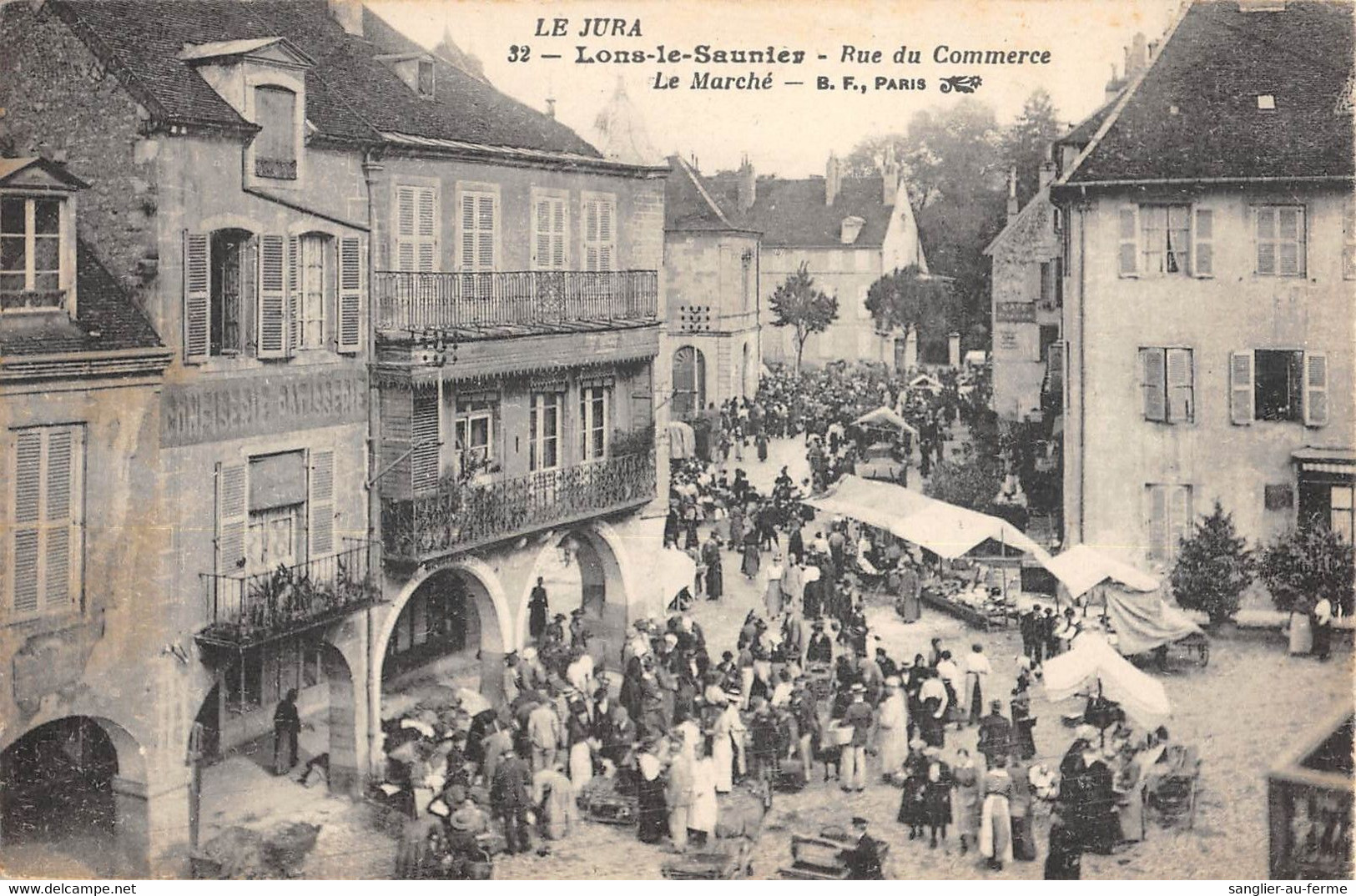 CPA 39 LONS LE SAUNIER RUE DU COMMERCE LE MARCHE - Sonstige & Ohne Zuordnung