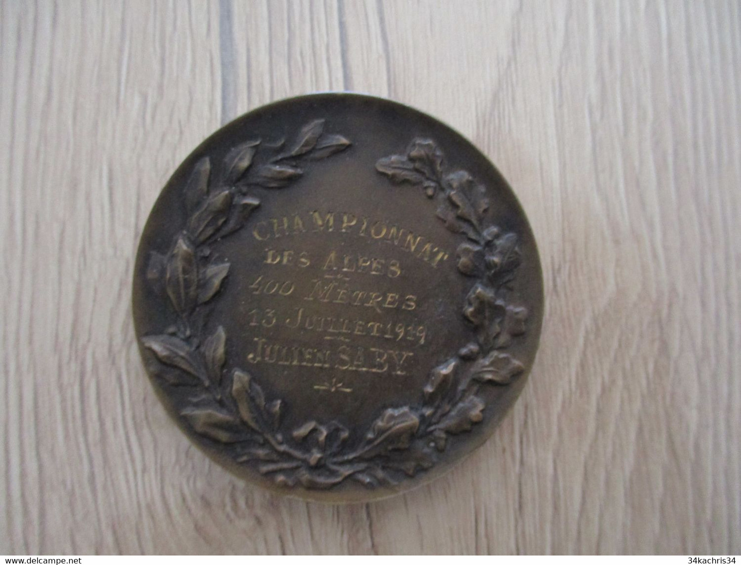 Médaille 53 G Bronze Dans Son étui Championnat Des Alpes Athlétisme Attribuée 1919 - Padvinderij