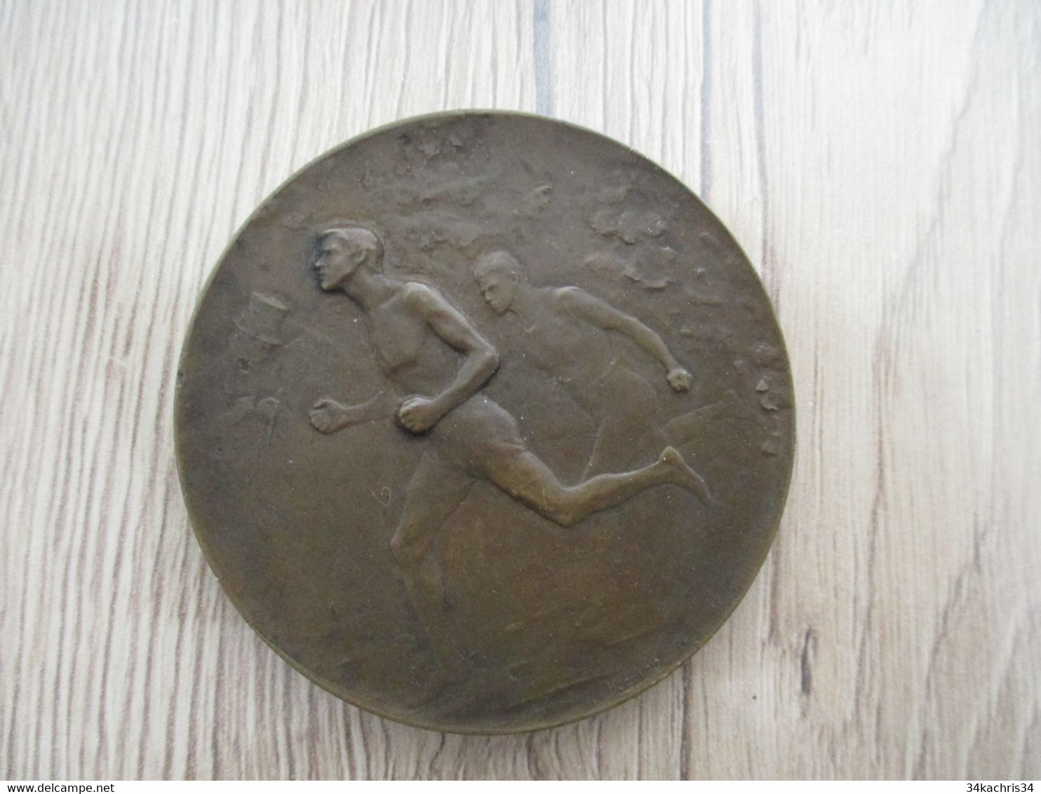 Médaille 53 G Bronze Dans Son étui Championnat Des Alpes Athlétisme Attribuée 1919 - Movimiento Scout