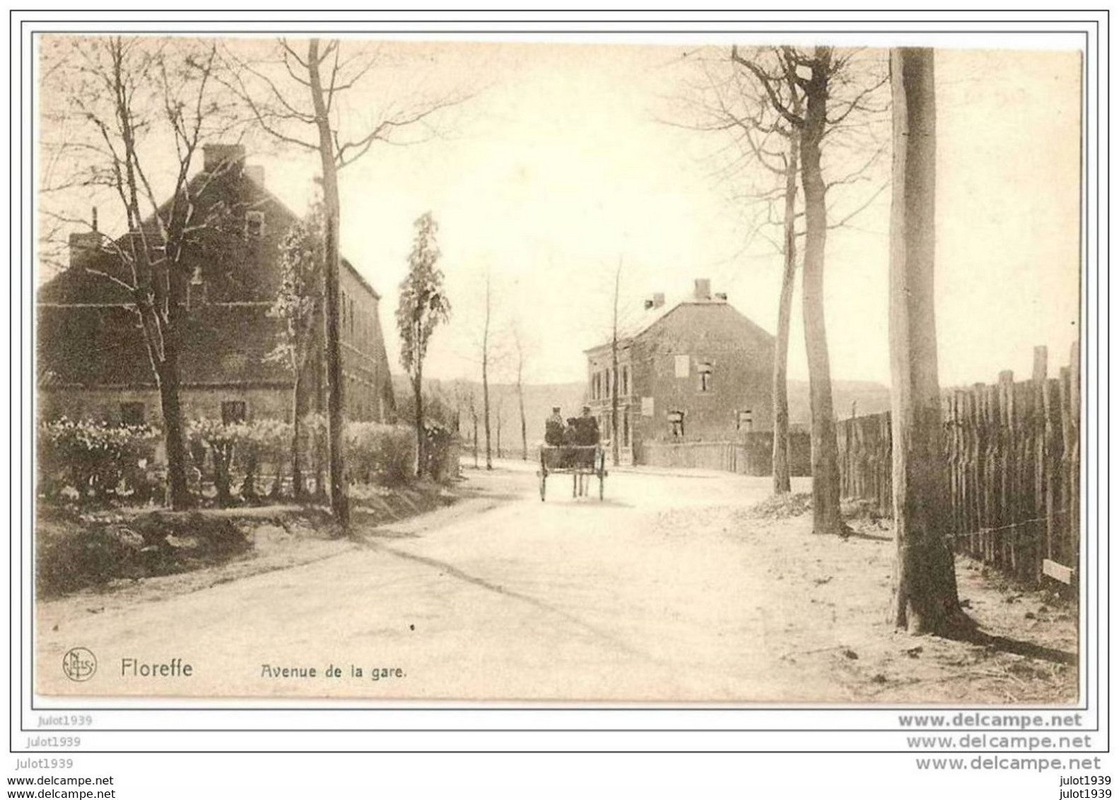 FLOREFFE ..--  Avenue De La GARE . Attelage . - Floreffe