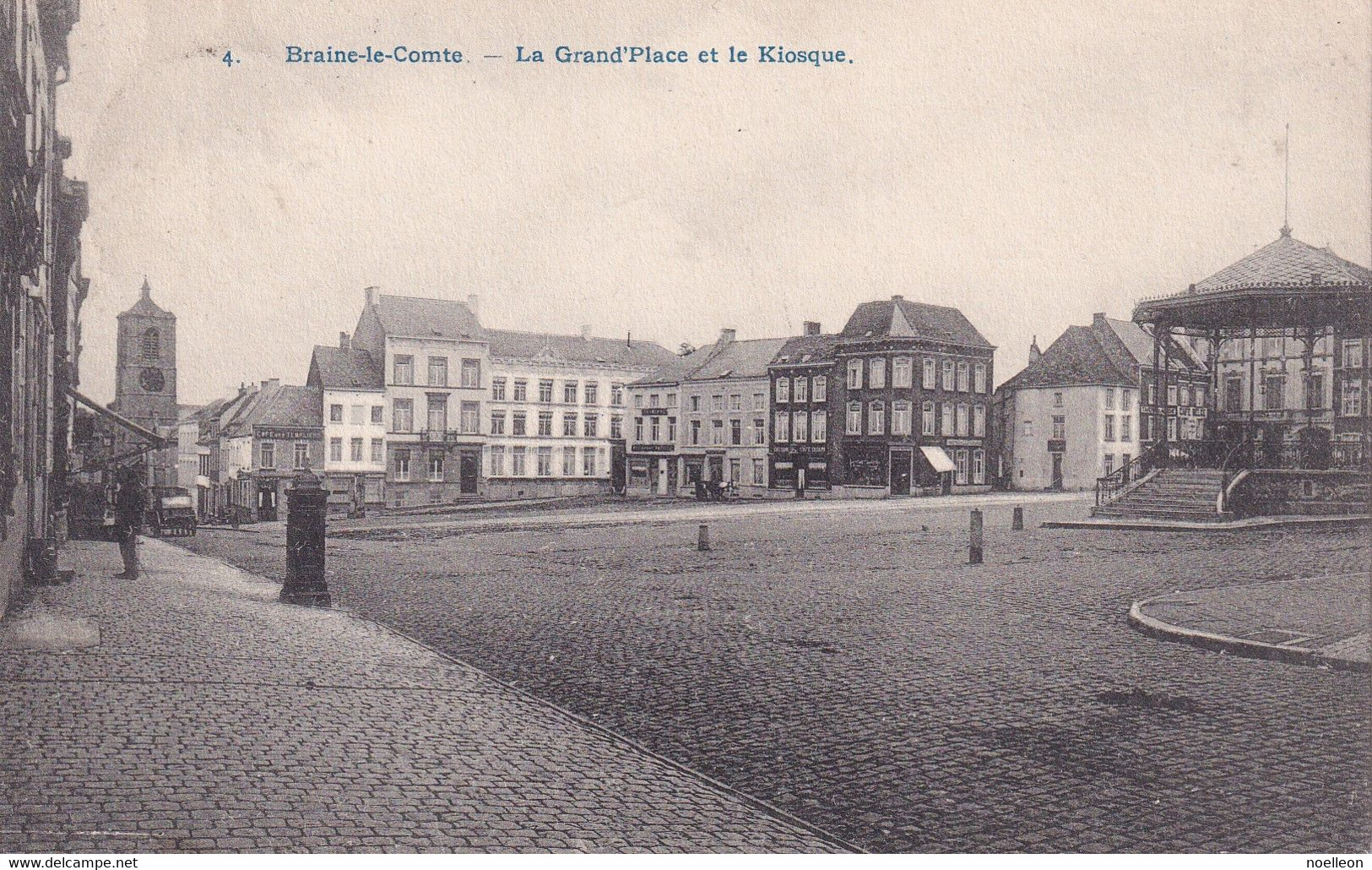 Braine-le-comte - La Grand'place Et Le Kiosque - Braine-le-Comte