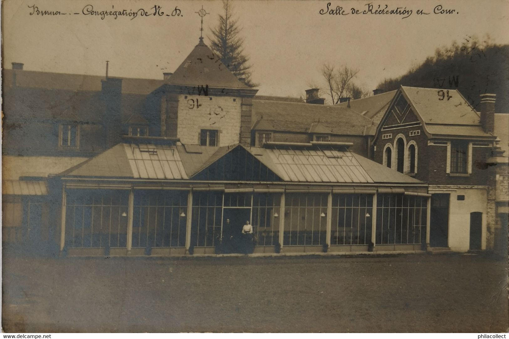 Profondeville - Burnot // Carte Photo // Congregation De N. D. - Salle D Recreation Et Cour 190? Unique? - Profondeville