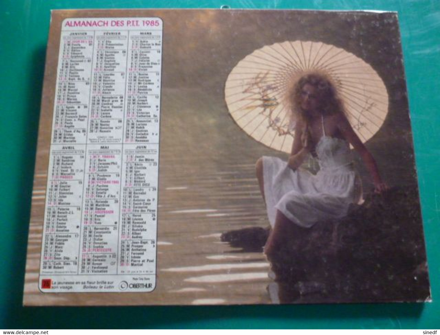 Calendrier 1985 Oberthur Femme Romantique Erotique Ombrelle Almanach Facteur PTT POSTE Département Sarthe - Grand Format : 1981-90