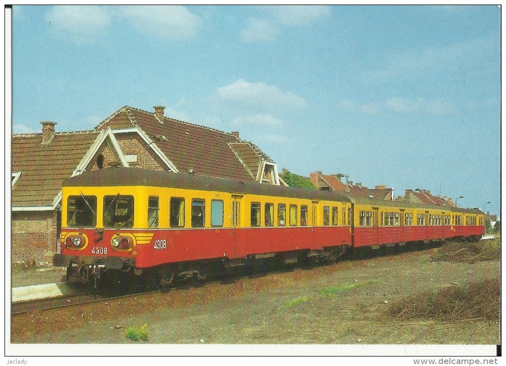 Vlamertinge -- SNCB - NMBS - Autorail  4308 + 2 Remorques Type 734 + 4313   (2 Scans) - Ieper