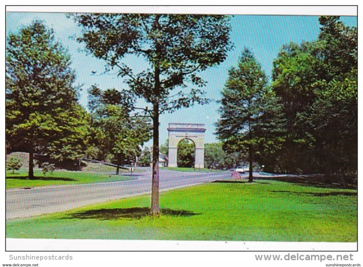 West Virginia Huntington War Memorial Arch - Huntington