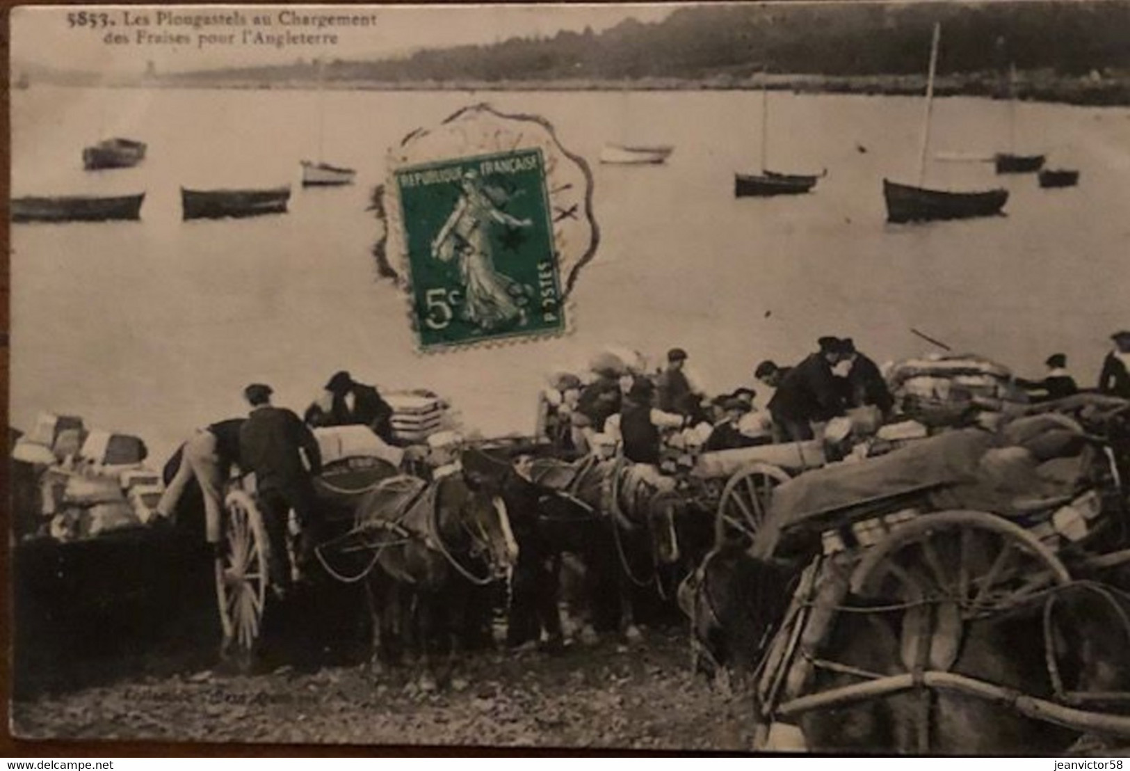 5843 Plougastel Les Plougastels Au Chargement Des Fraises Pour L'Angleterre - Plougastel-Daoulas