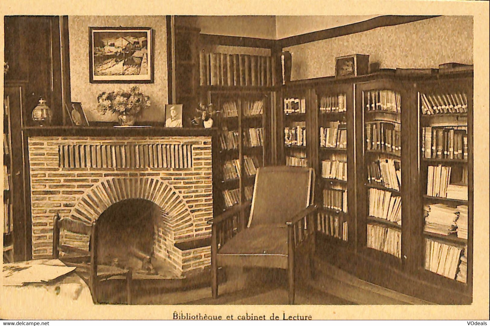 038 677 - CPA - Belgique - Bruxelles - Le Home Des Infirmières - Bibliothèque Et Cabinet De Lecture - Gesundheit, Krankenhäuser