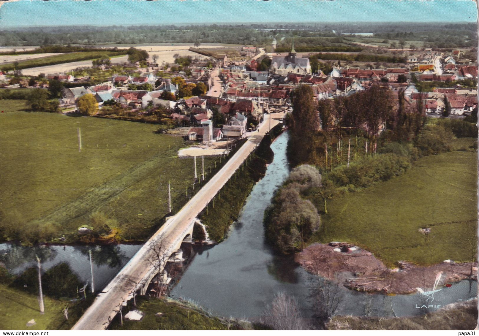 EN AVION AU DESSUS DE ...CLEMONT SUR SAULDRE (Cher) - Clémont