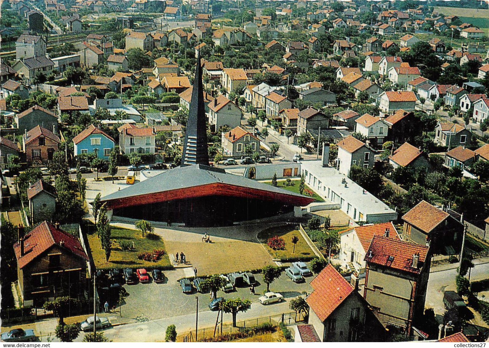 95-ARNOUVILLE-LES-GONESSE- L'EGLISE N.D DE LA PAIX VUE DU CIEL - Arnouville Les Gonesses