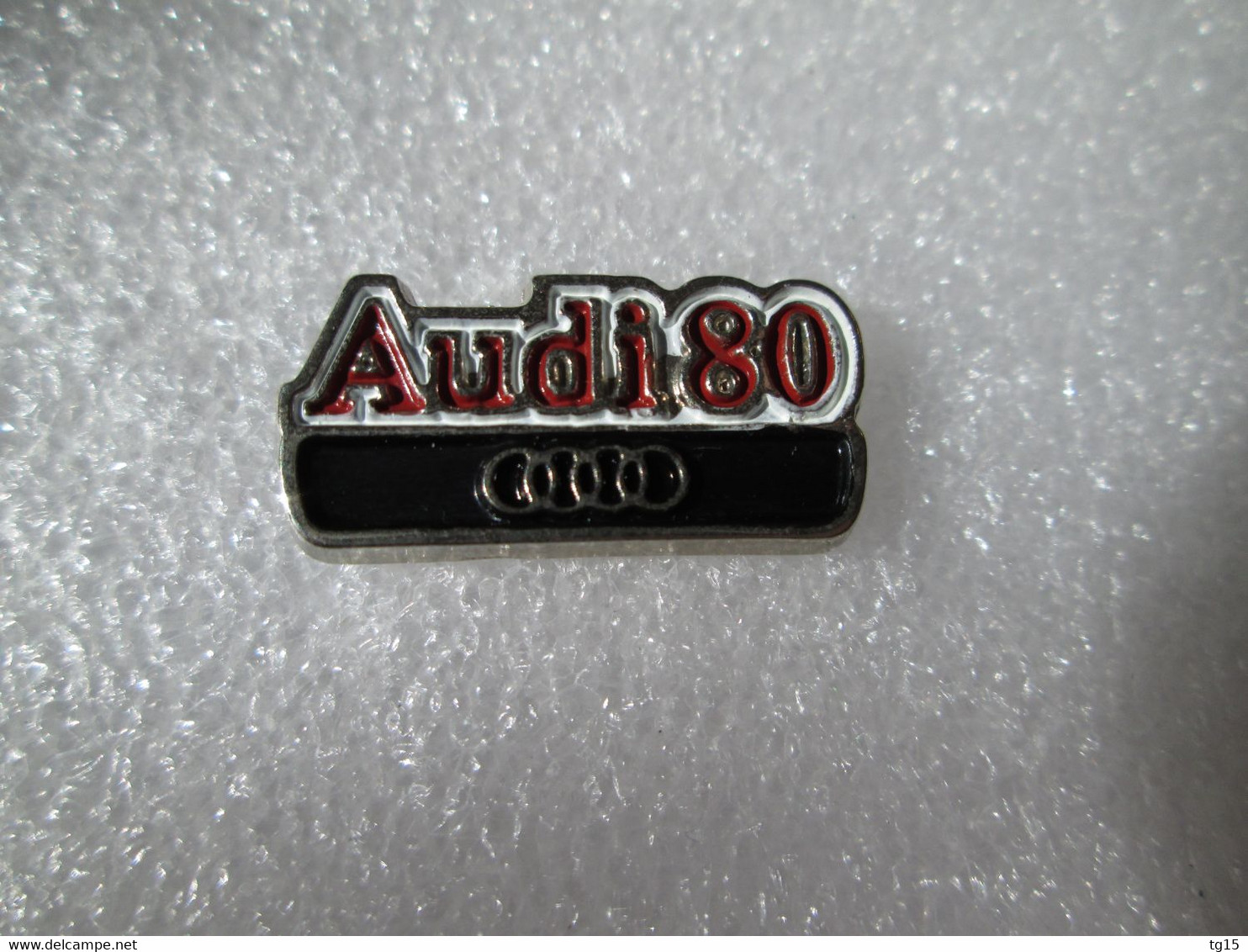 PIN'S   LOGO  AUDI 80 - Audi