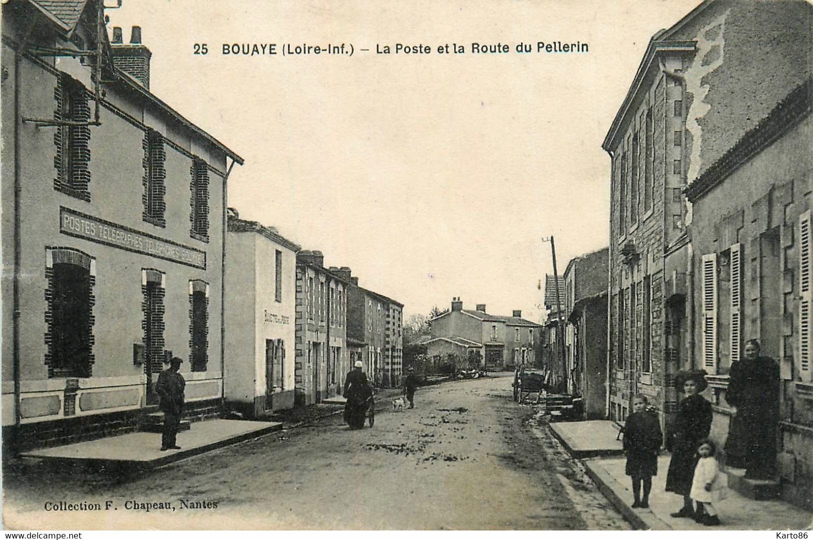 Bouaye * La Route Du Pellerin Et Vue Sur La Poste * Ptt * Buvette De La Poste - Bouaye