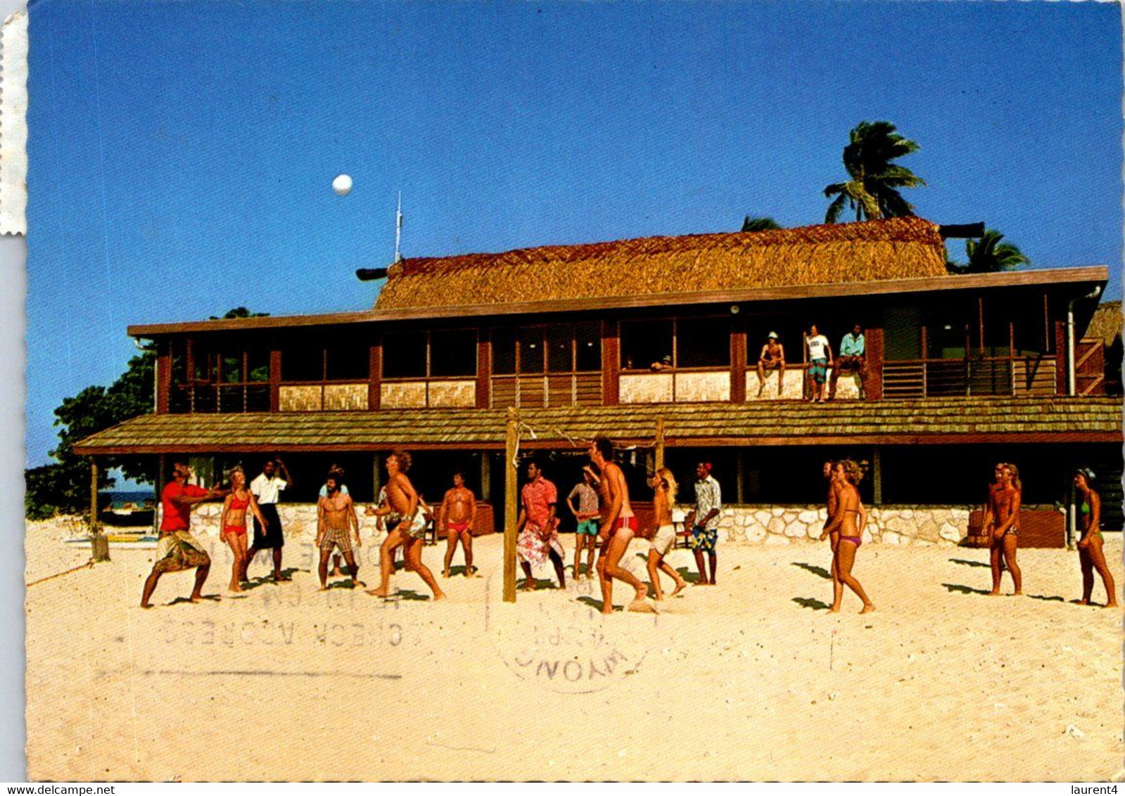 (2 H 43) Fiji Posted To Australia 1982 - Bachcomber Island Resort - Beach Volleyball Game - Voleibol