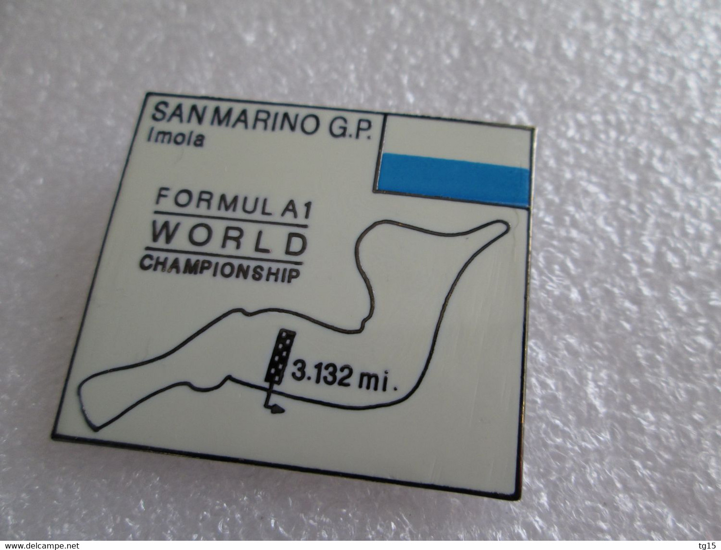 TOP  PIN'S   FORMULE 1  GRAND PRIX  SAN MARINO  IMOLA    Email Grand Feu  MFS - F1