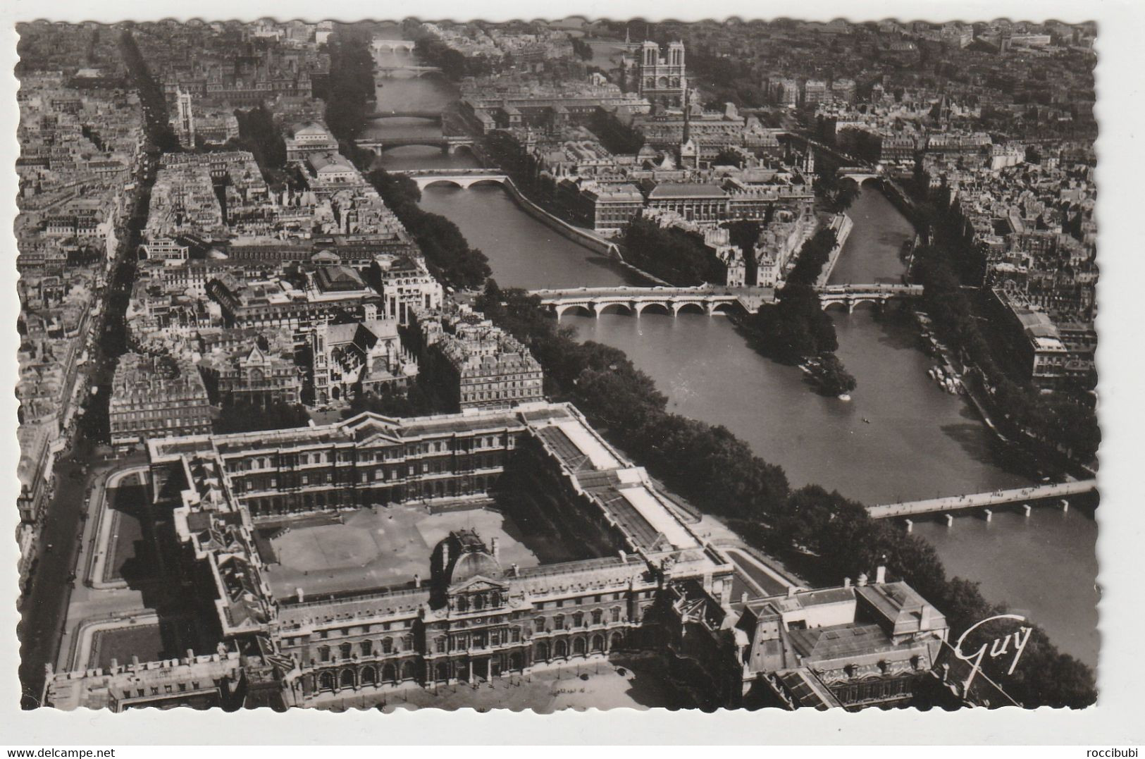 Paris - La Seine Et Ses Bords