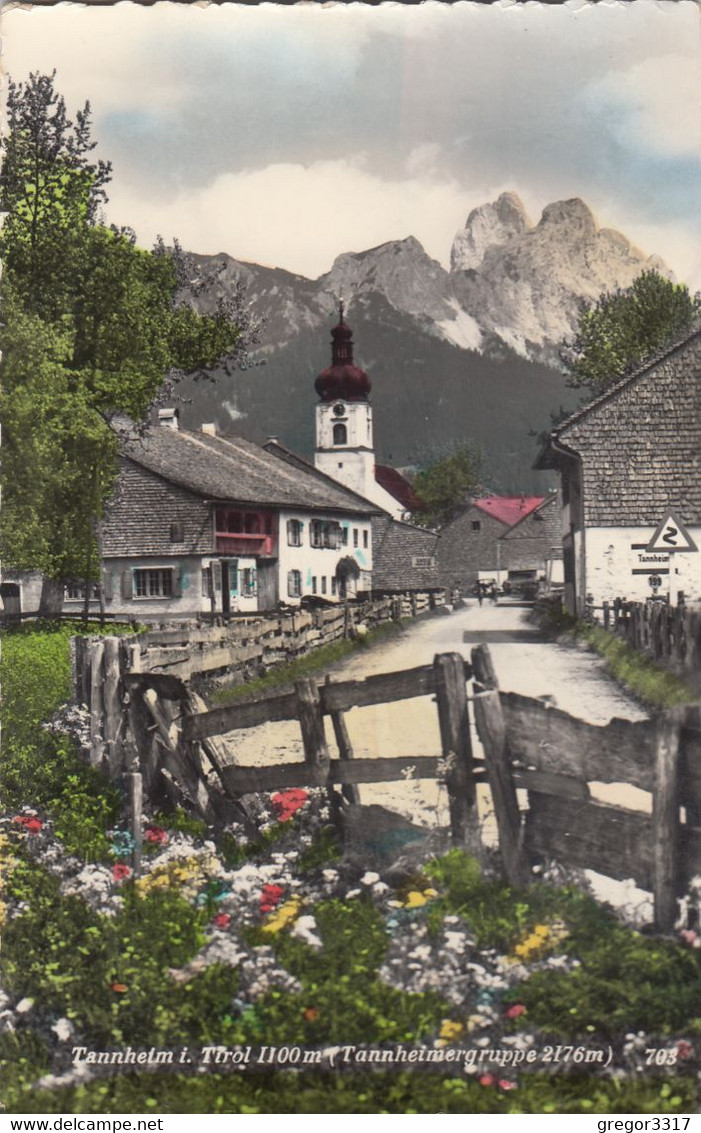 B984) TANNHEIM I. Tirol - TANNHEIMERGRUPPE - Straße Mit Bauernhof Ortsschild U. KIRCHE ältere AK 1959 - Tannheim