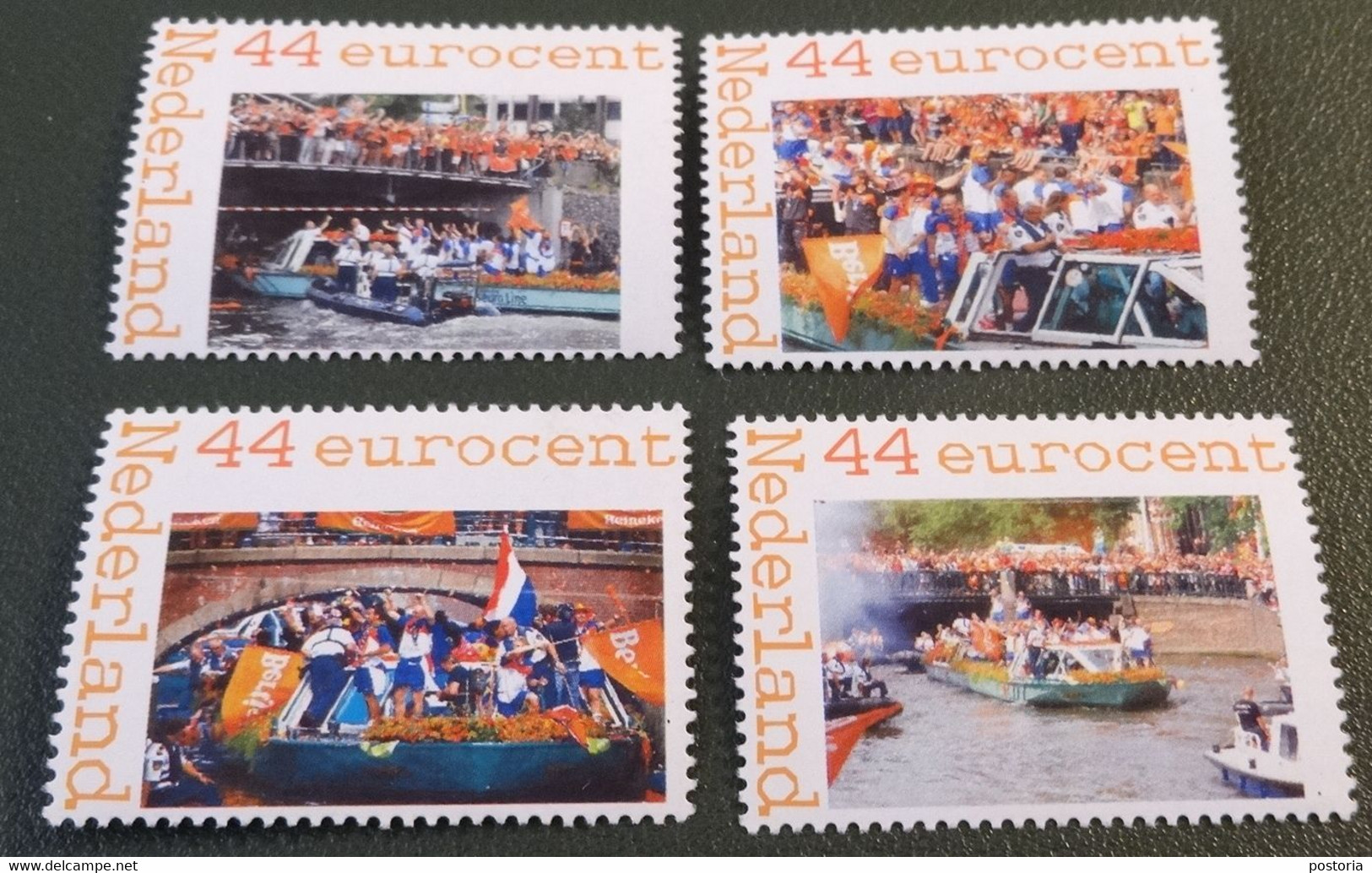 Nederland - NVPH - Persoonlijk Postfris - Voetbal - Huldiging Oranje Op De Grachten - 4 Stuks - Personnalized Stamps