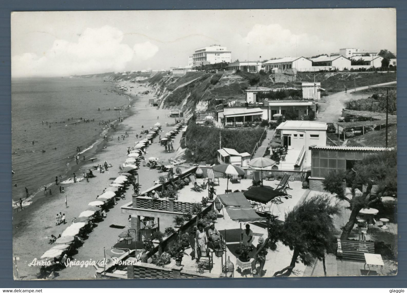 °°° Cartolina - Anzio Spiaggia Di Ponente Viaggiata °°° - Velletri