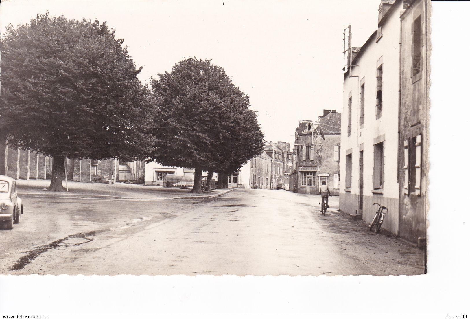 GRAND-CHAMP - Place De L'Eglise - Autres & Non Classés