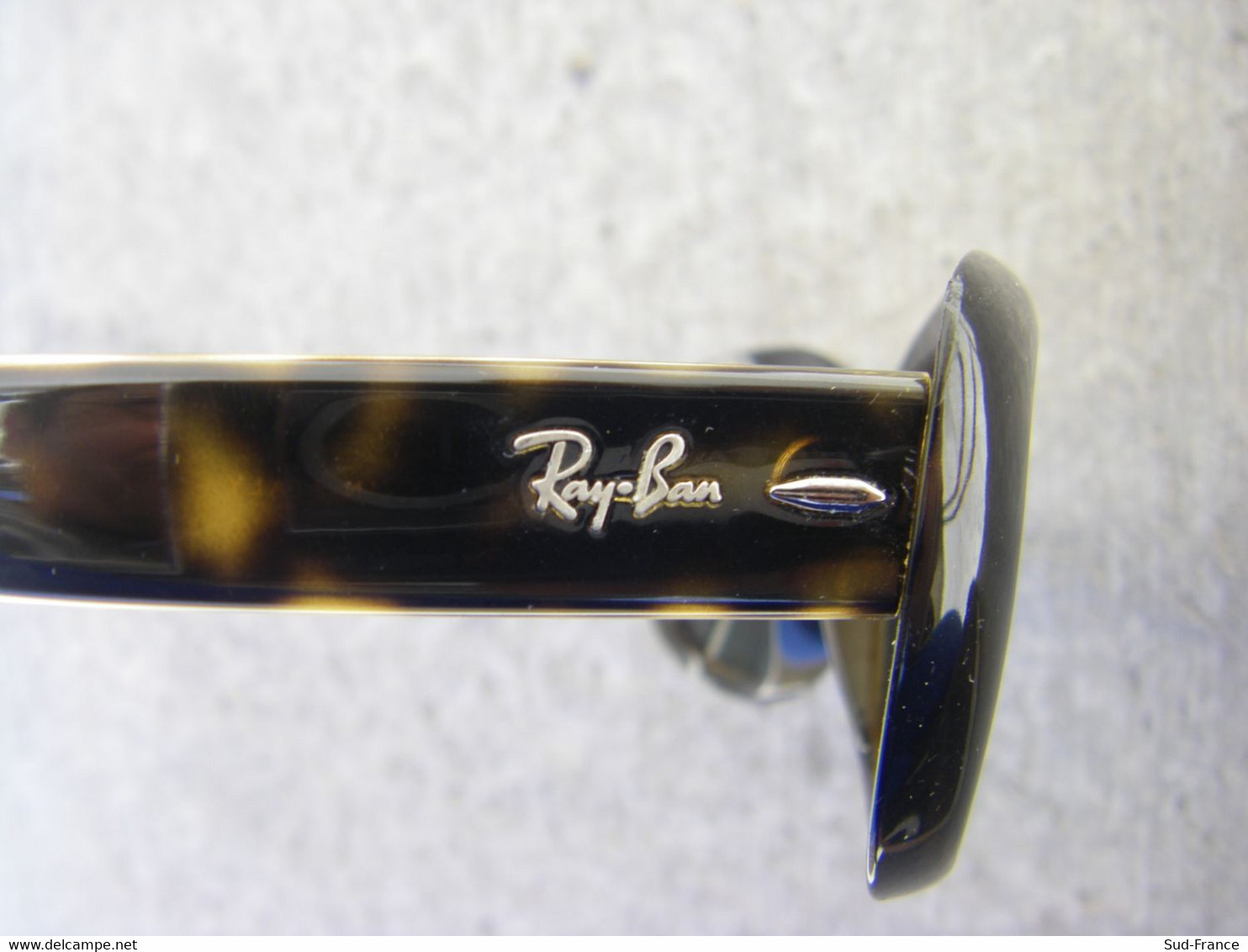 Ray Ban Polarized - Sun Glasses