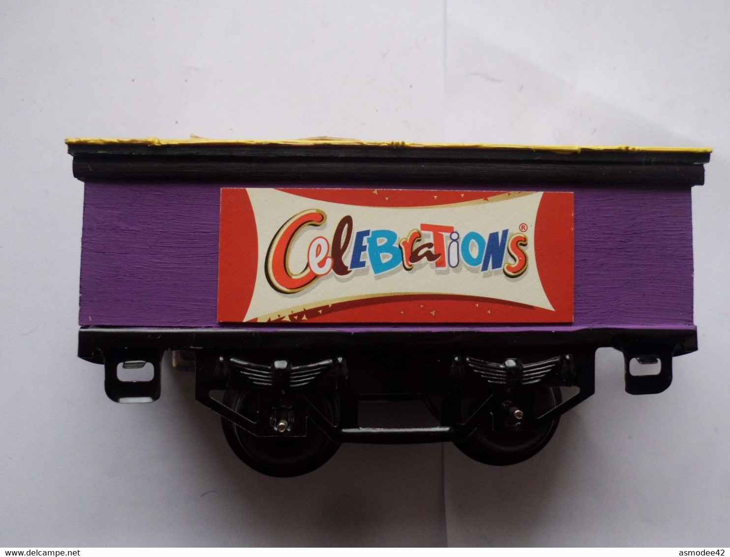 HORNBY HACHETTE LOT DE 6 WAGONS ECARTEMENT 0  SANS BOITE - Goederenwagons