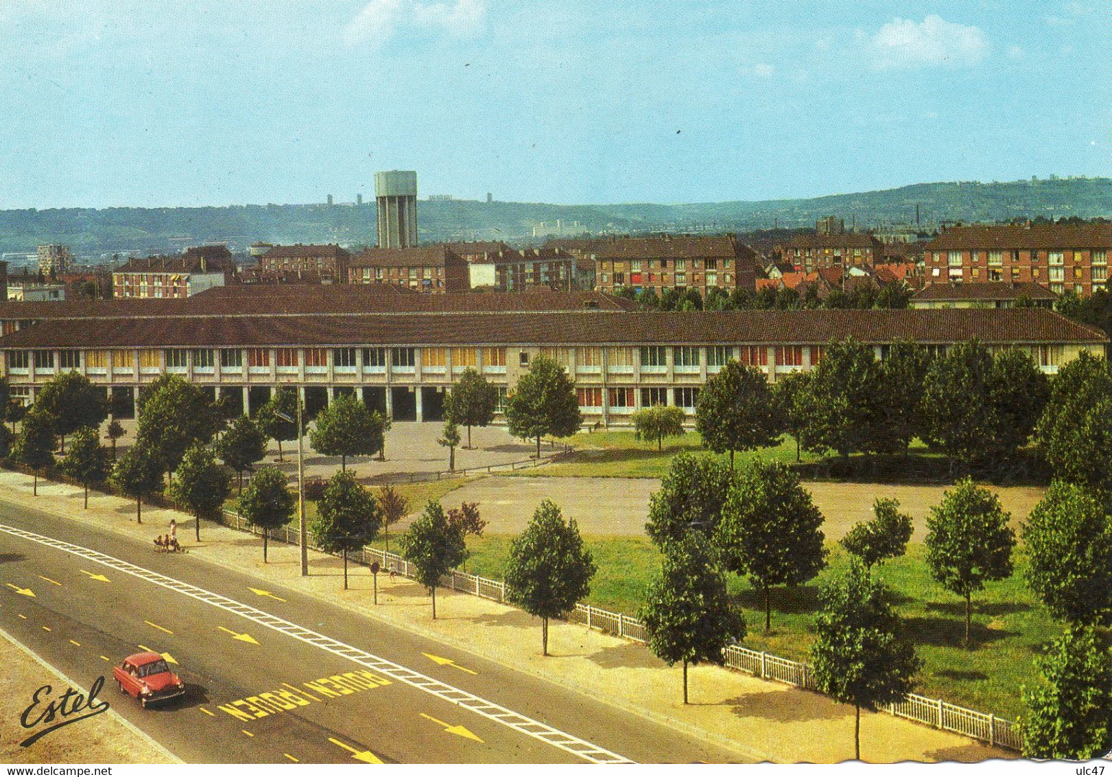 - 76 - GRAND-QUEVILLY (Seine-Maritime) - Ecole Césaire Levillain (architectes Hummel Et Leroy). - - Le Grand-Quevilly