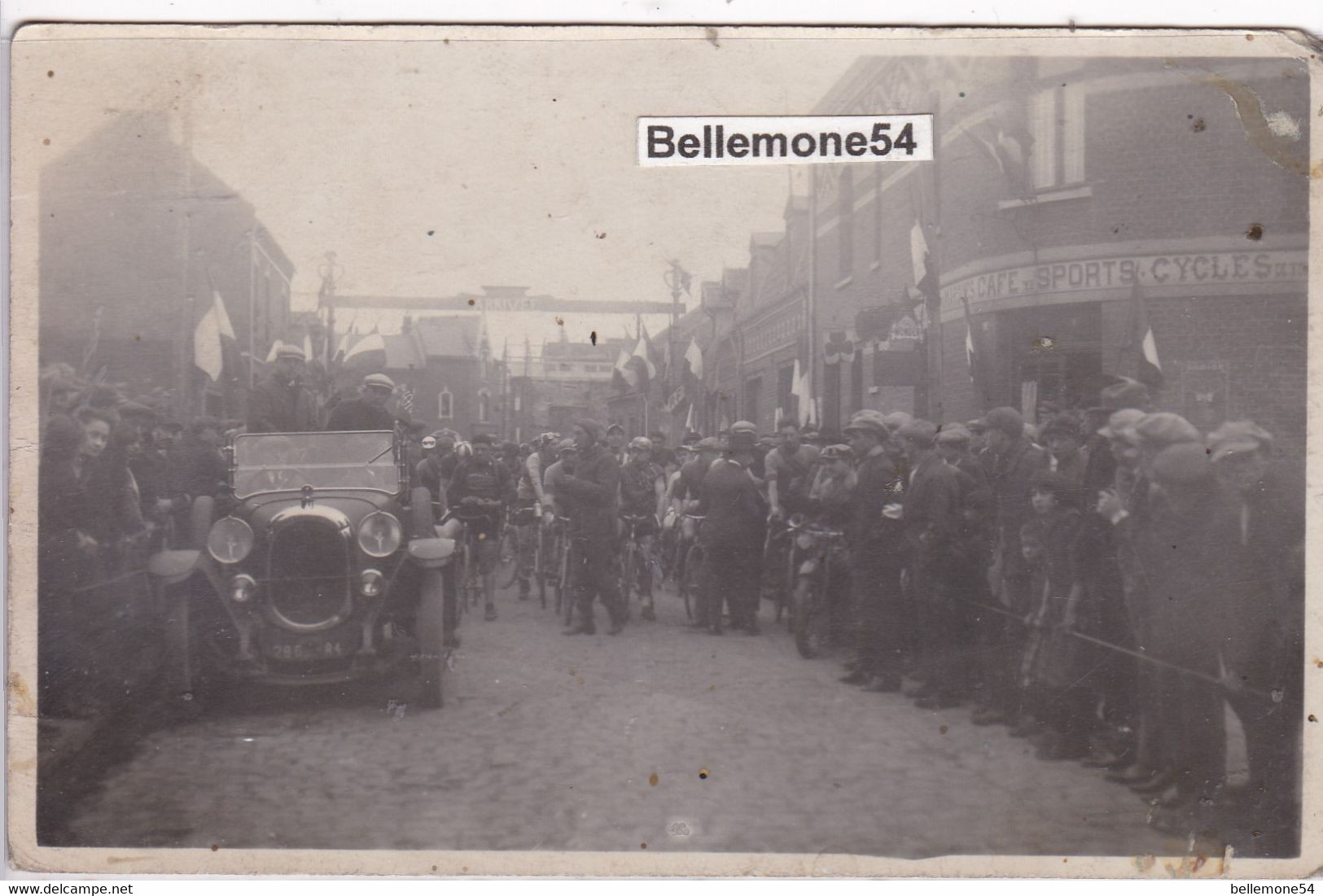 Rare Carte Photo Dept 62 - Harnes - Cyclisme - Départ De La Course - Photo D'art Dupont Harnes ( Voir Scan Recto-verso) - Harnes