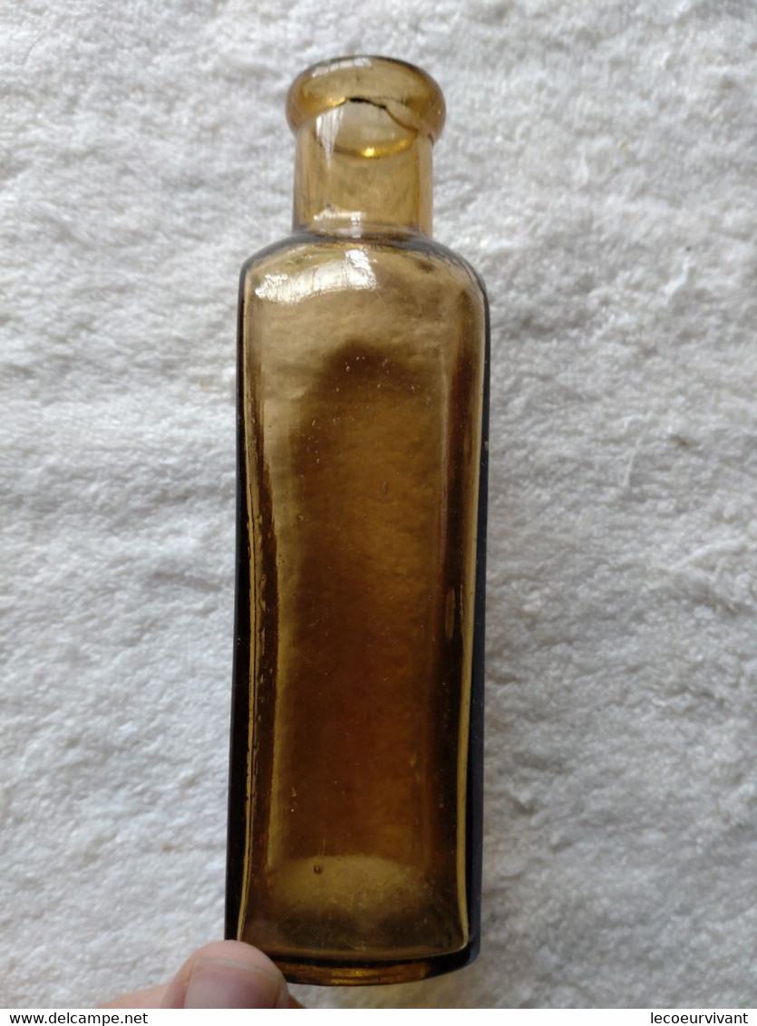 Victorian Maltine Extract Manufacturing Company Ltd. London Glass Bottle / Bouteille De Médecine - Produits De Beauté