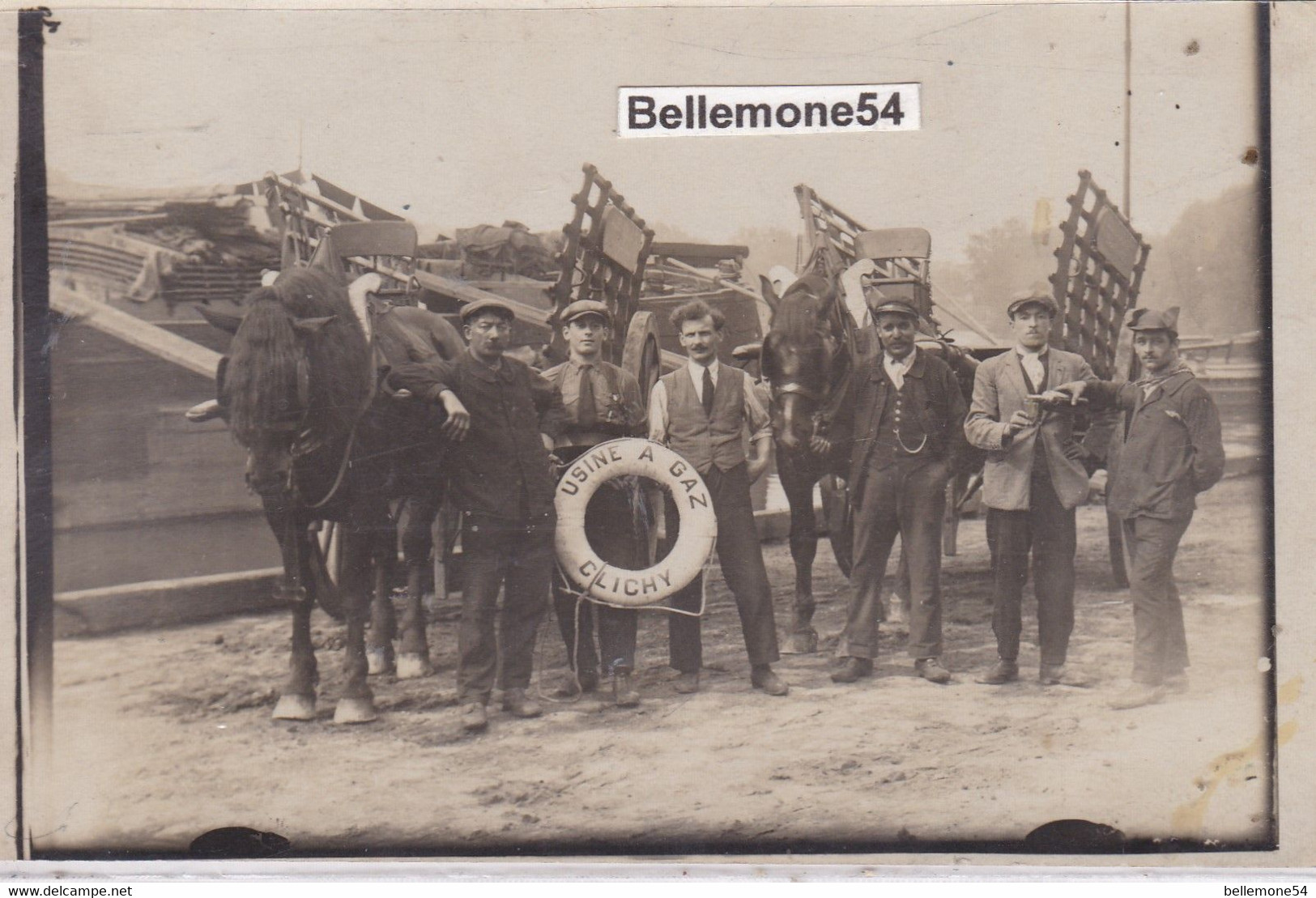 Rare Carte Photo Dept 92 - Clichy - Ouvriers De L'usine à Gaz à Clichy (voir Scan Recto-verso) - Clichy