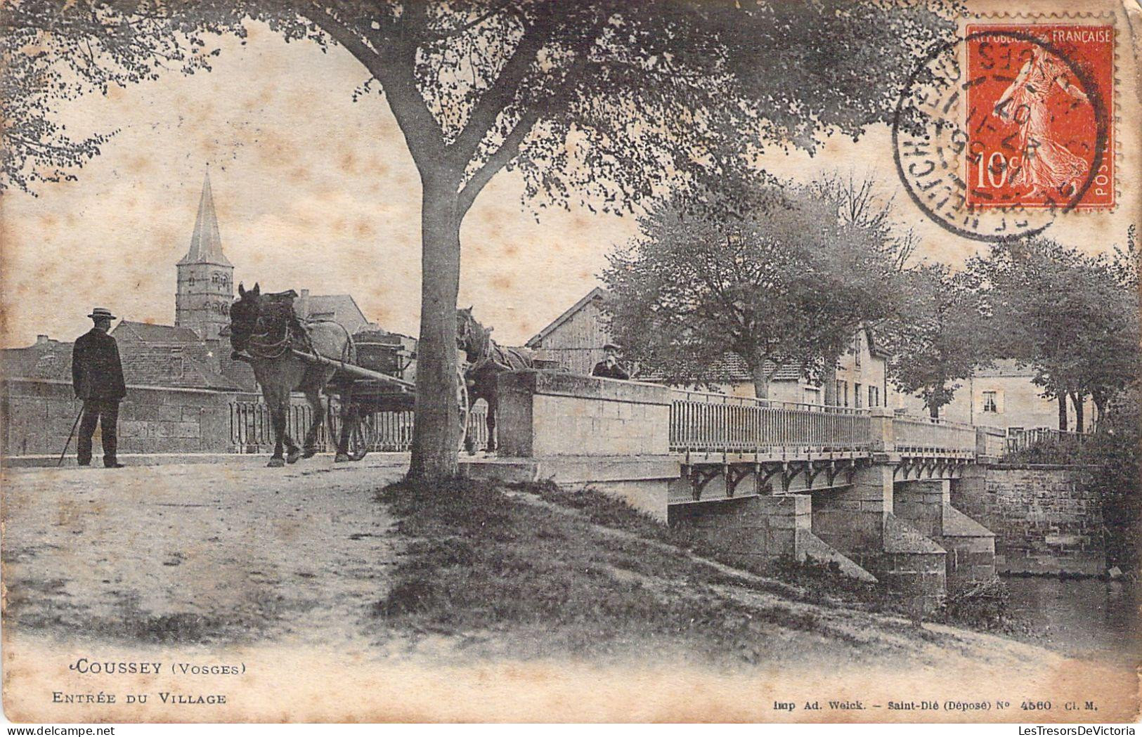 CPA Coussey - Entrée Du Village - Charette Sur Un Pont - Coussey