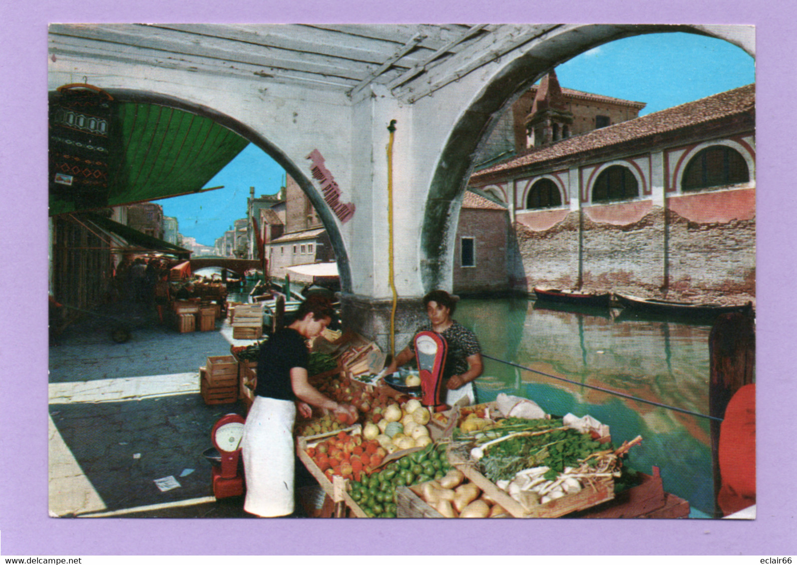 VENEZIA VENISE Chioggia ( Ponte Vigo - AVENUE DU PEUPLE  CANAL VENA CPM Manque Timbre  MARCHE DE LEGUMES - Chioggia